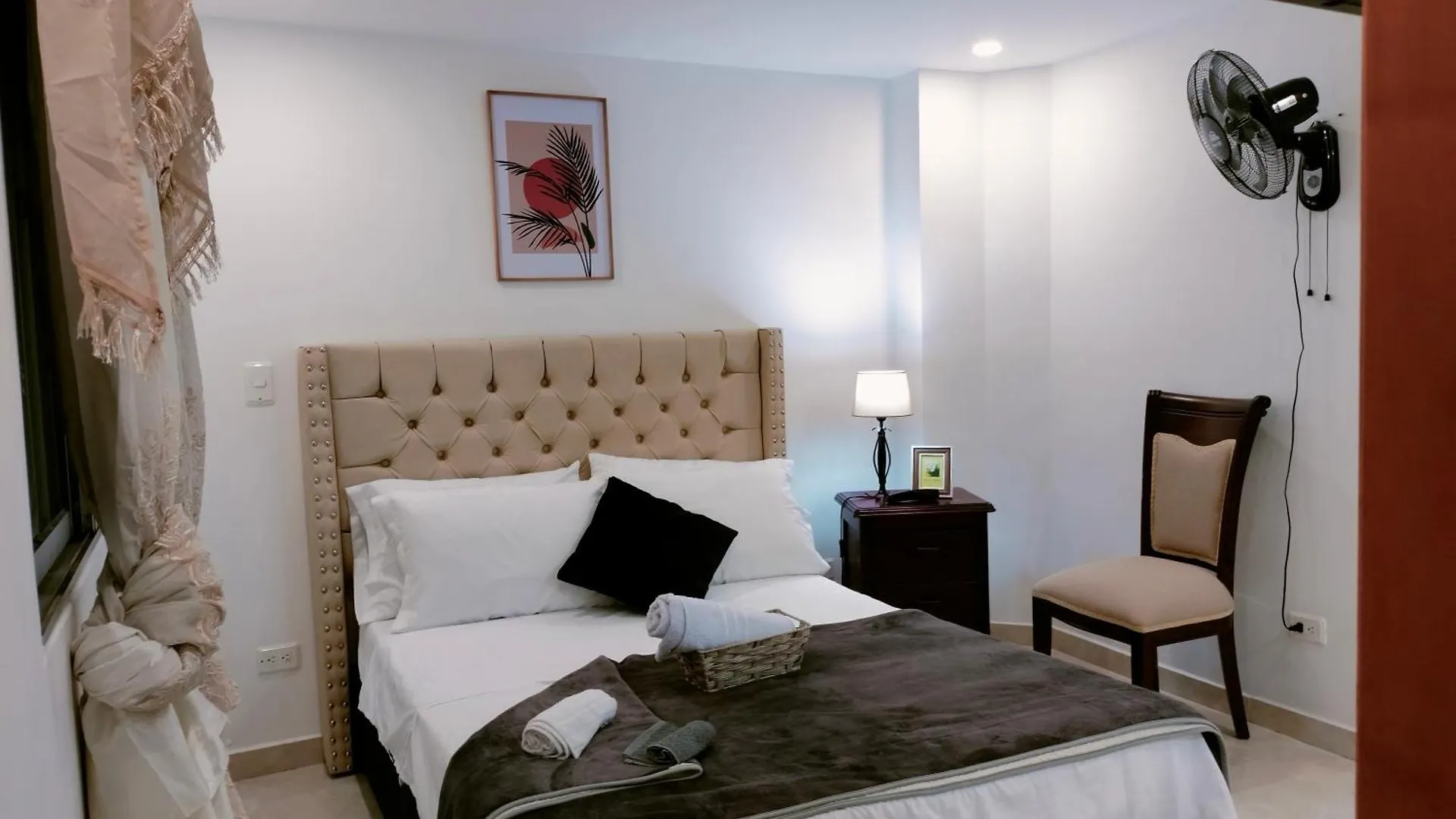 Apartamento En El Corazon De La Ciudad Con Impresionantes Vistas Urbanas ميديلين