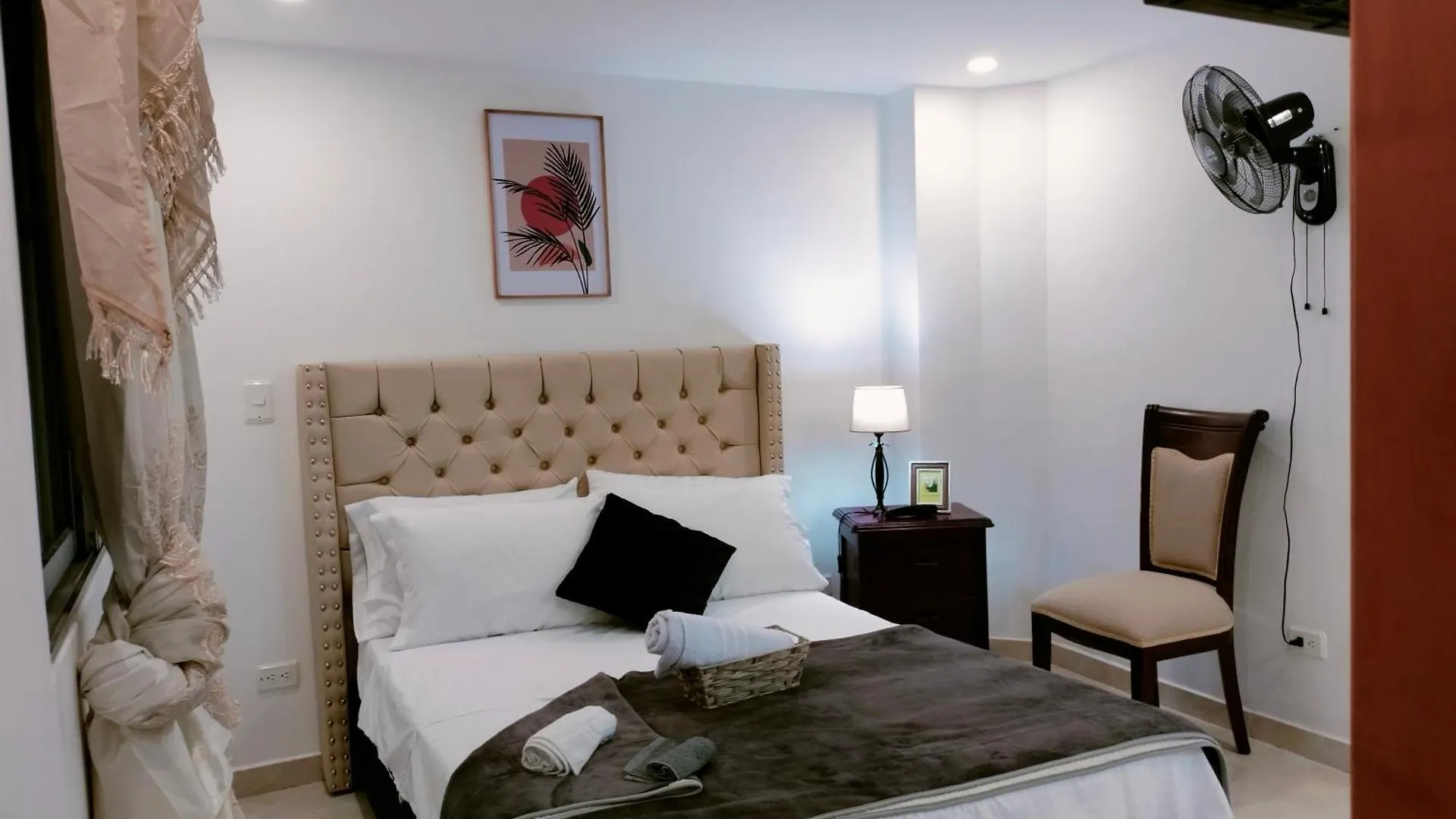 Apartamento En El Corazon De La Ciudad Con Impresionantes Vistas Urbanas ميديلين كولومبيا