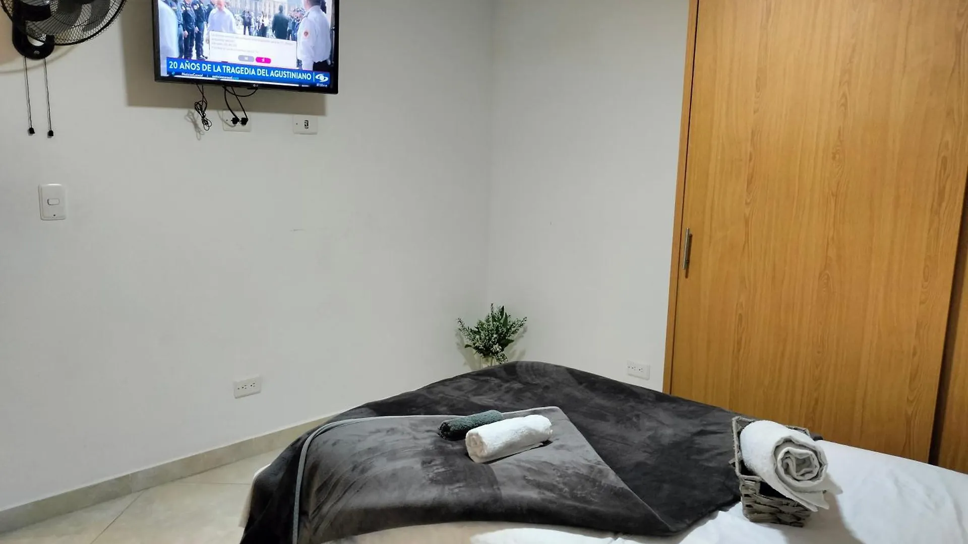 Apartamento En El Corazon De La Ciudad Con Impresionantes Vistas Urbanas Medellin